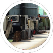 自行走升降機(jī)_固定登車橋_升降舞台_移動登車橋_裝(zhuāng)卸平台_升(shēng)降(jiàng)貨梯